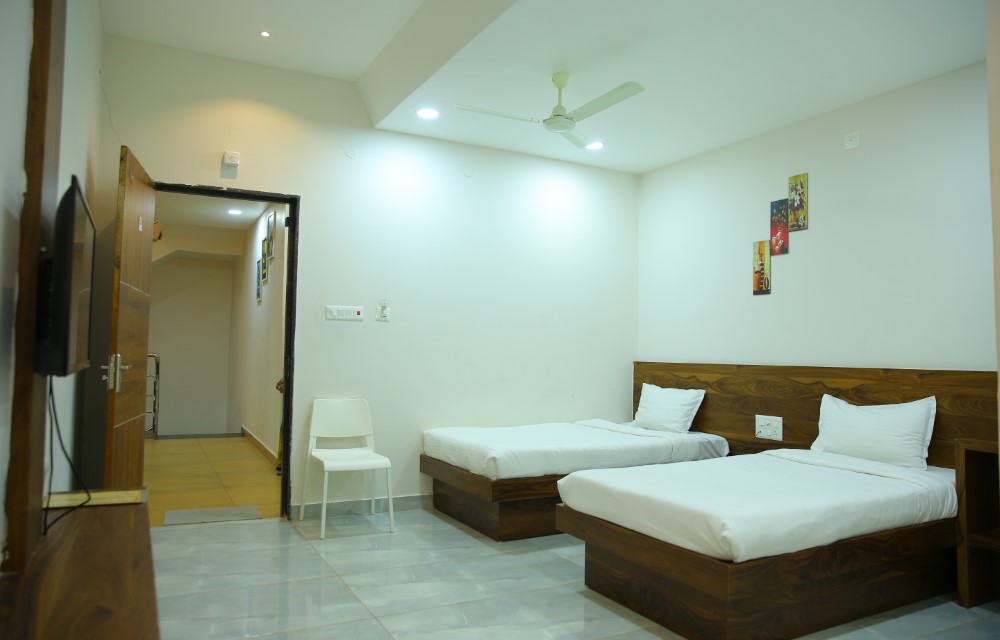 Hotel LK Inn Room Section 2